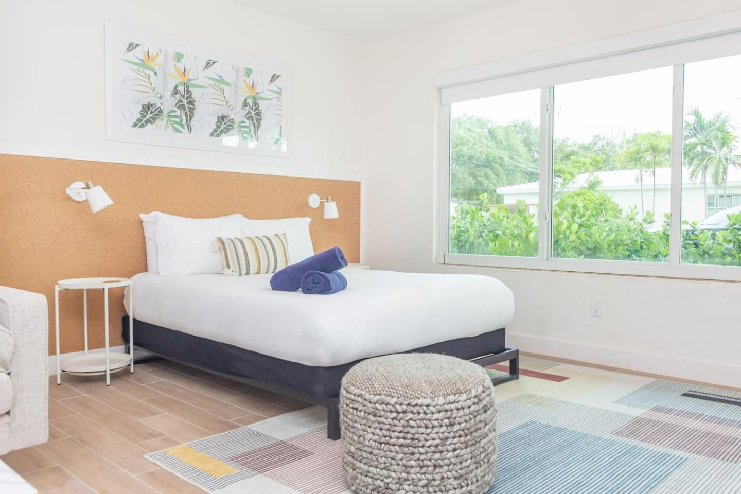 Large Stylish Studio Apartment In El Portal #3 Miami Esterno foto